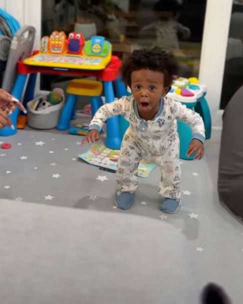 武汉自取自卵包生男 中国代生子